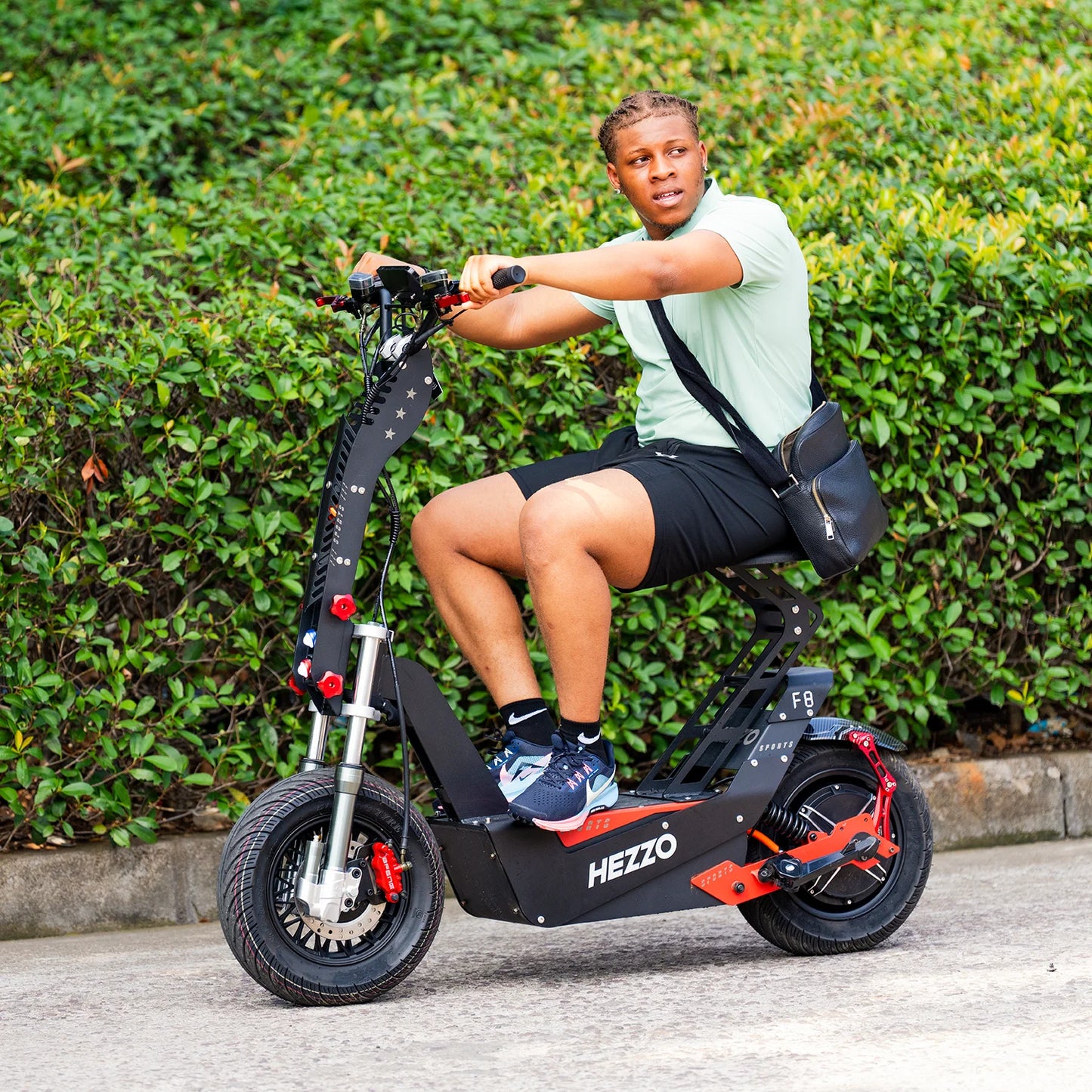 HEZZO F8 Electric Scooter